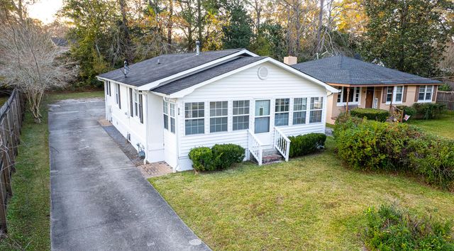 316 Simmons Avenue, Summerville, SC 29483