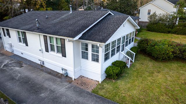 316 Simmons Avenue, Summerville, SC 29483