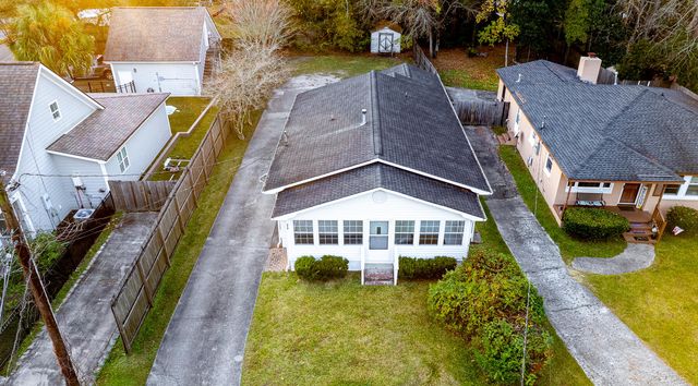 316 Simmons Avenue, Summerville, SC 29483