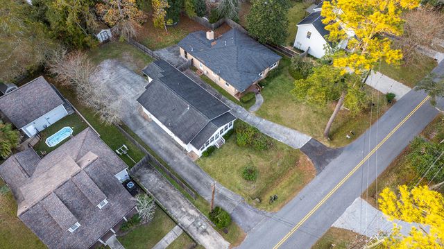 316 Simmons Avenue, Summerville, SC 29483