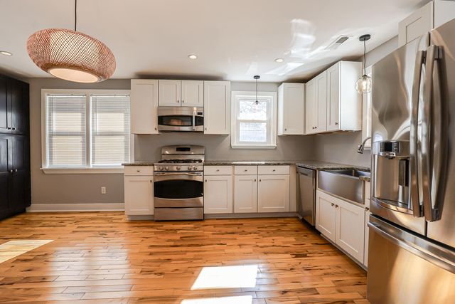 316 Simmons Avenue, Summerville, SC 29483