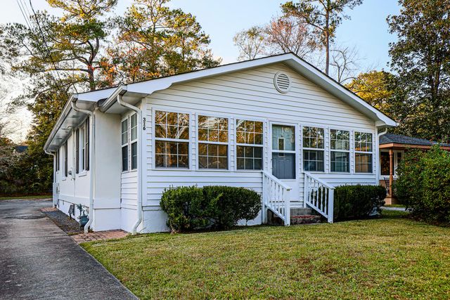 316 Simmons Avenue, Summerville, SC 29483