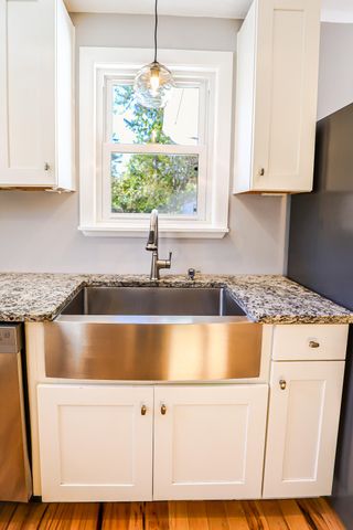 316 Simmons Avenue, Summerville, SC 29483