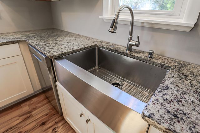 316 Simmons Avenue, Summerville, SC 29483