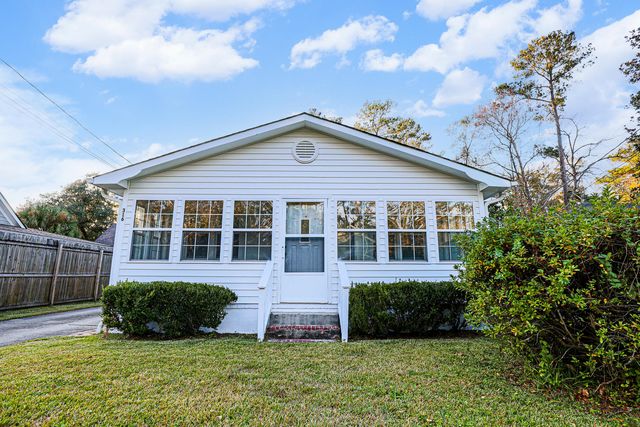 316 Simmons Avenue, Summerville, SC 29483