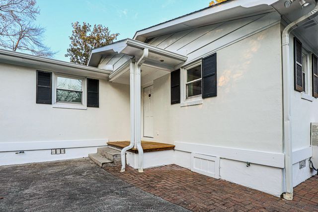 316 Simmons Avenue, Summerville, SC 29483