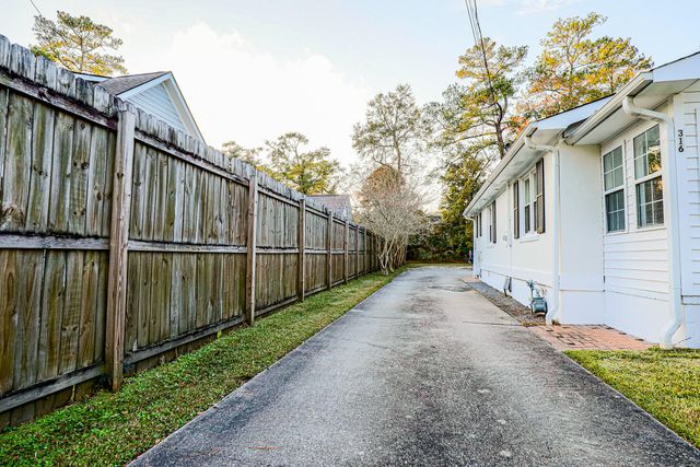 316 Simmons Avenue, Summerville, SC 29483