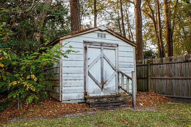 316 Simmons Avenue, Summerville, SC 29483