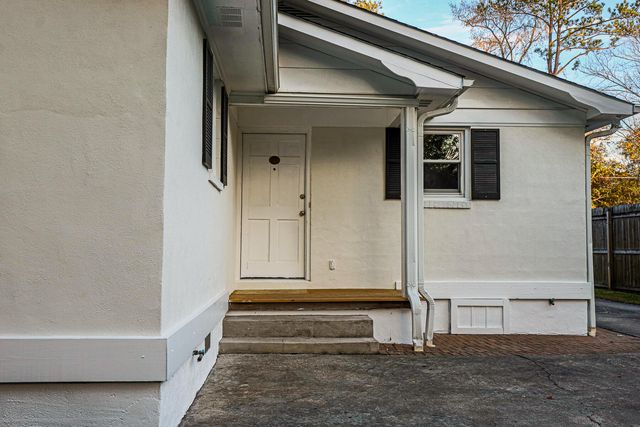 316 Simmons Avenue, Summerville, SC 29483