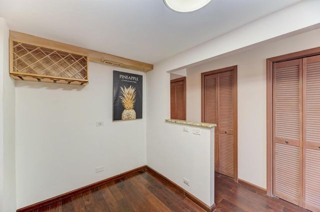 465 W Dominion Drive 1001, Wood Dale, IL 60191