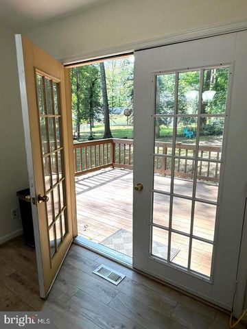 1137 COLUMBUS DR, Stafford, VA 22554