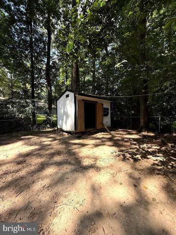 1137 COLUMBUS DR, Stafford, VA 22554