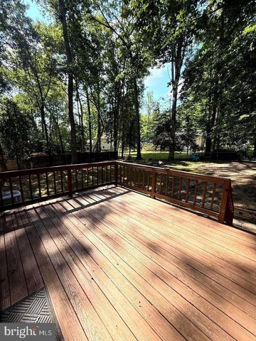 1137 COLUMBUS DR, Stafford, VA 22554