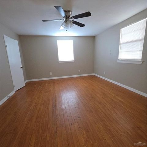 8442 Lago Vista Drive, Edcouch, TX 78538