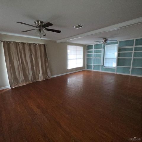 8442 Lago Vista Drive, Edcouch, TX 78538