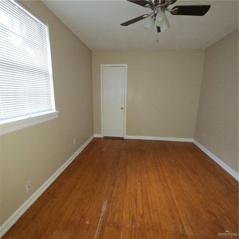 8442 Lago Vista Drive, Edcouch, TX 78538