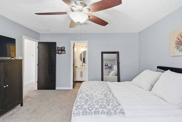 1936 Spinnaker Lane, Azle, TX 76020