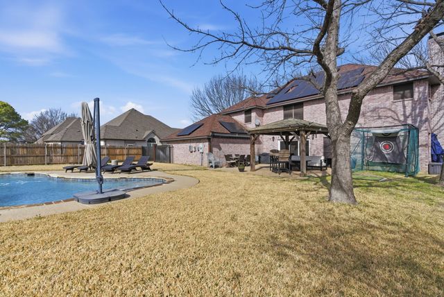 1936 Spinnaker Lane, Azle, TX 76020