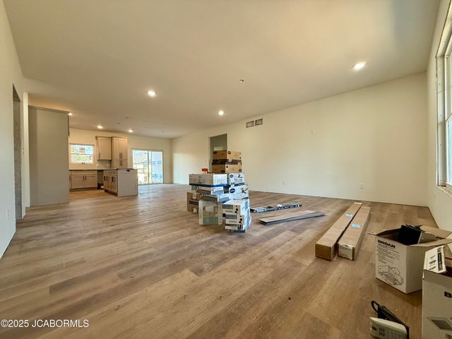 1420 BISCAYNE DRIVE, Jefferson City, MO 65109