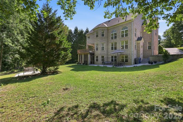 4206 Barons Court, Harrisburg, NC 28075