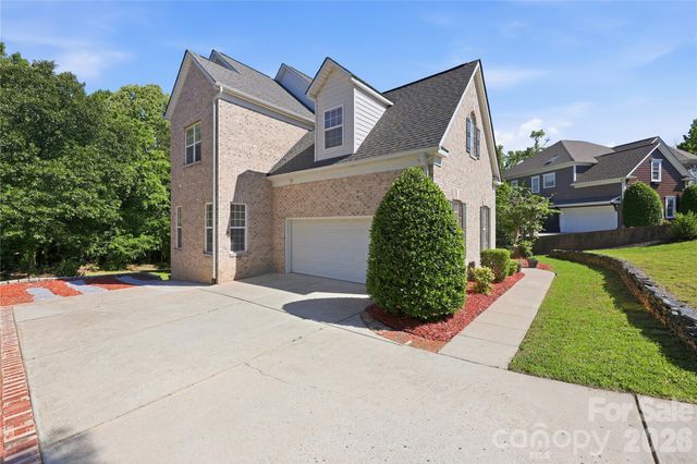 4206 Barons Court, Harrisburg, NC 28075