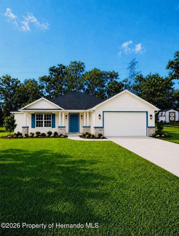 13475 Canyon Swallow Road, Weeki Wachee, FL 34614