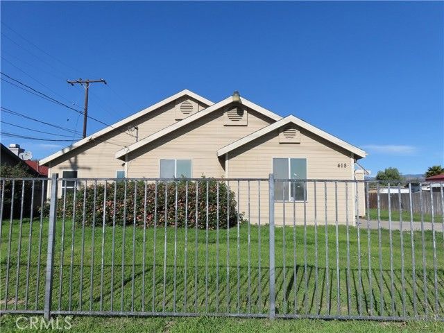 418 W Randall, Rialto, CA 92376