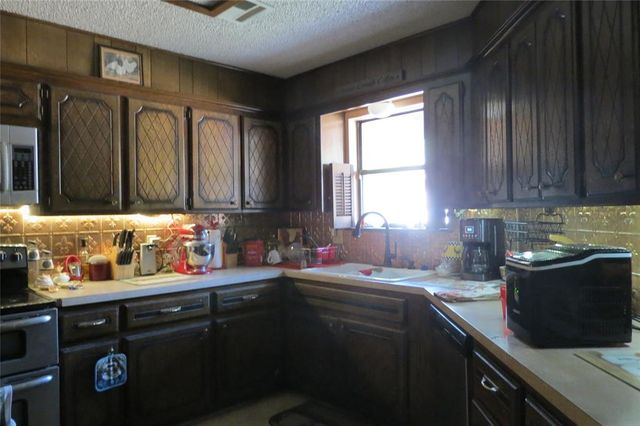 2219 Northwood Drive, Seminole, OK 74868
