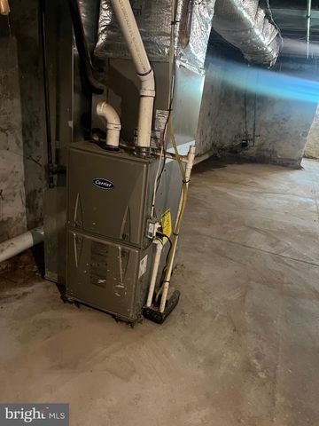 5815 SANSOM ST, Philadelphia, PA 19139