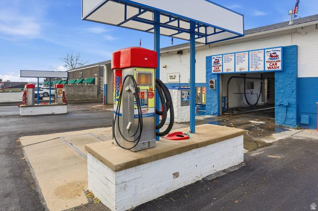 1975 N 400 E, North Ogden, UT 84414