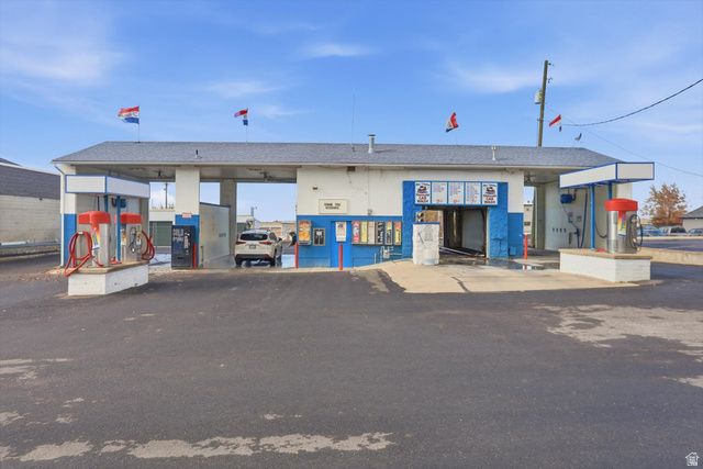 1975 N 400 E, North Ogden, UT 84414