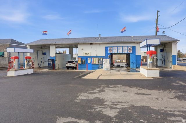 1975 N 400 E, North Ogden, UT 84414