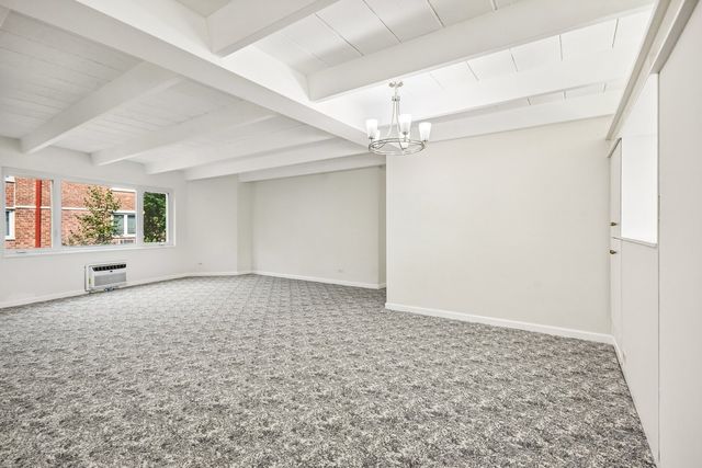 6123 N Winchester Avenue 2A, Chicago, IL 60660