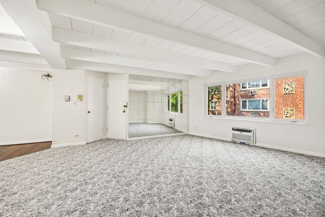 6123 N Winchester Avenue 2A, Chicago, IL 60660