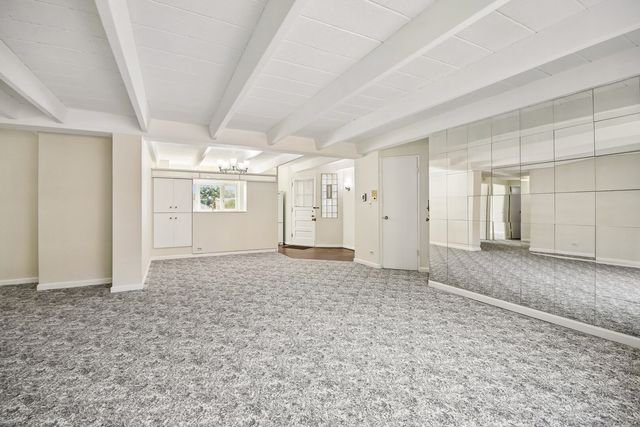 6123 N Winchester Avenue 2A, Chicago, IL 60660