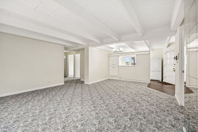6123 N Winchester Avenue 2A, Chicago, IL 60660