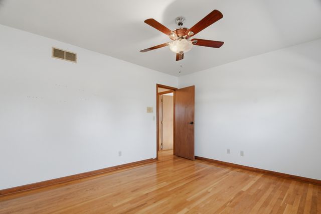 752 Meadow View Drive, Villa Hills, KY 41017