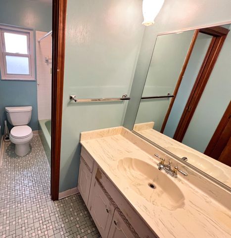 752 Meadow View Drive, Villa Hills, KY 41017