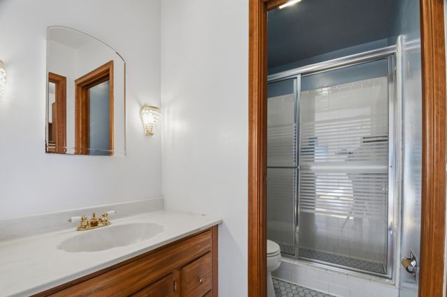 752 Meadow View Drive, Villa Hills, KY 41017