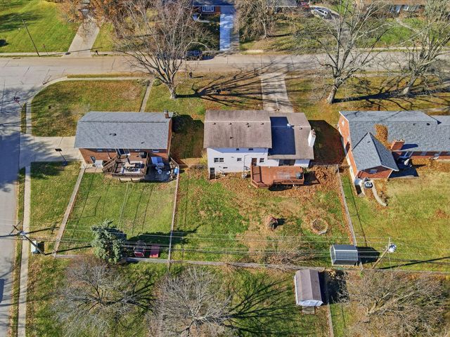 752 Meadow View Drive, Villa Hills, KY 41017