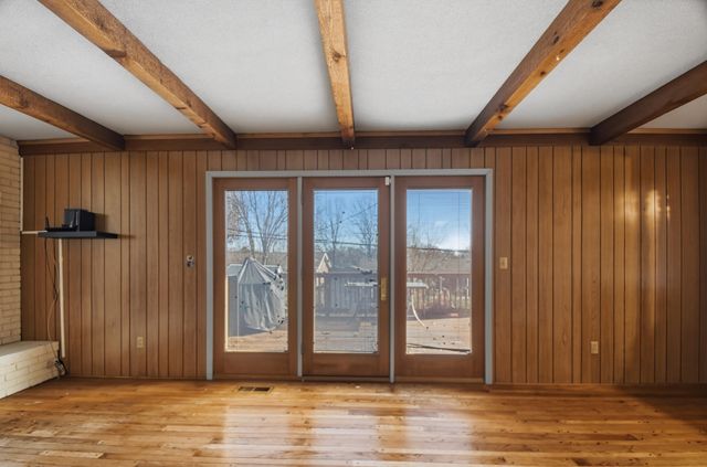 752 Meadow View Drive, Villa Hills, KY 41017