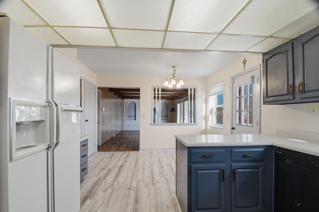 752 Meadow View Drive, Villa Hills, KY 41017