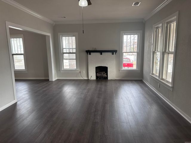 706 W Main, Heber Springs, AR 72543