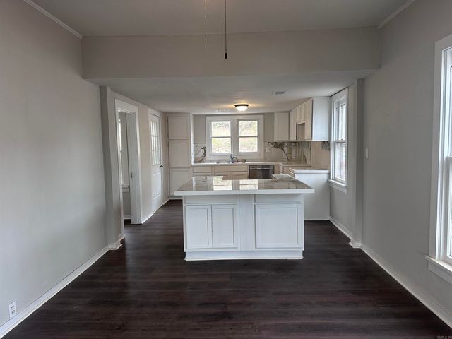 706 W Main, Heber Springs, AR 72543