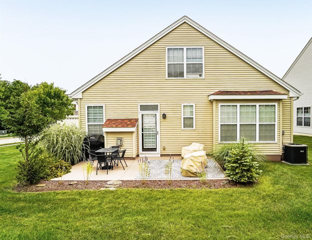 65 Jasmine Drive, Middletown, NY 10940