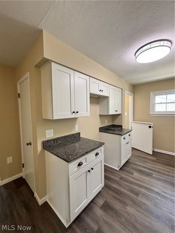526 Ridge Drive, Medina, OH 44256