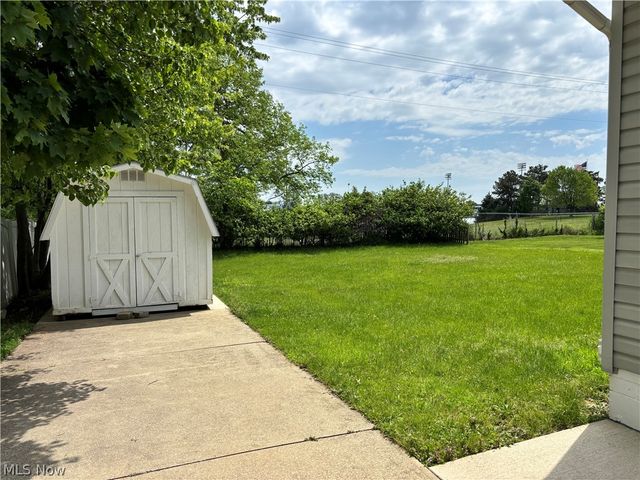526 Ridge Drive, Medina, OH 44256