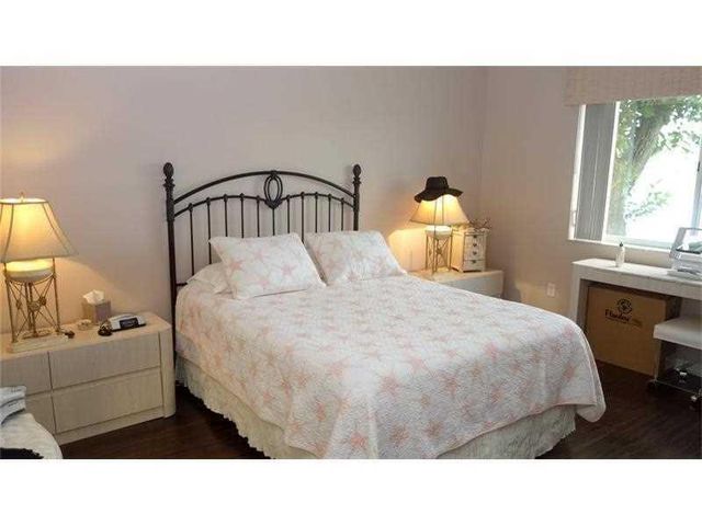 7486 N Devon Drive 109, Tamarac, FL 33321