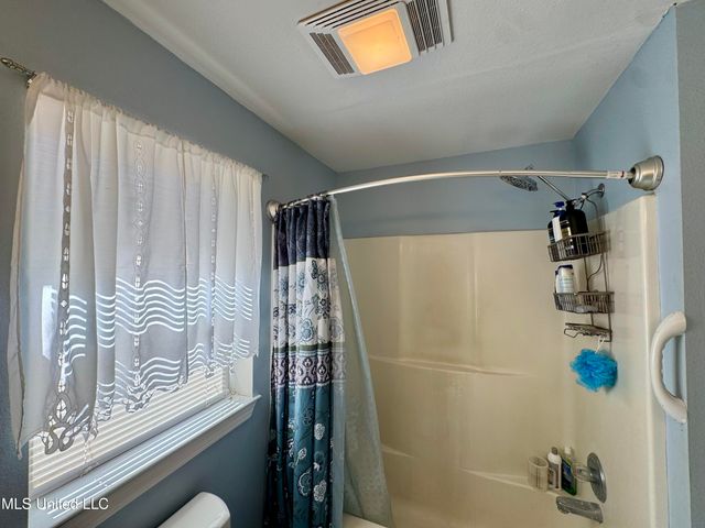 10418 Edwin Ladner Road, Pass Christian, MS 39571