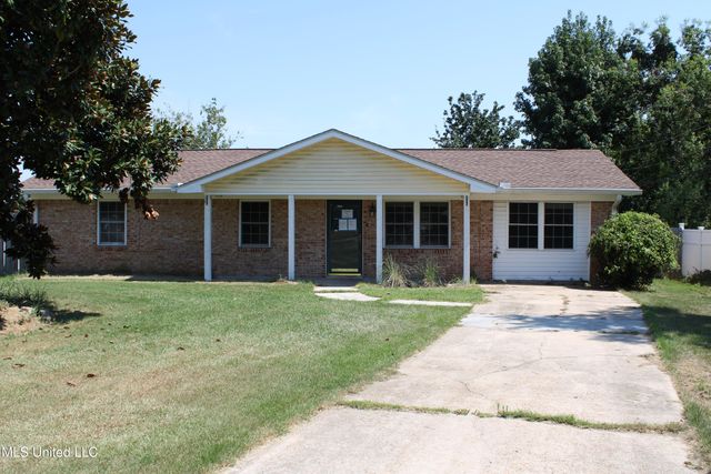 515 Spanish Acres Drive, Bay Saint Louis, MS 39520